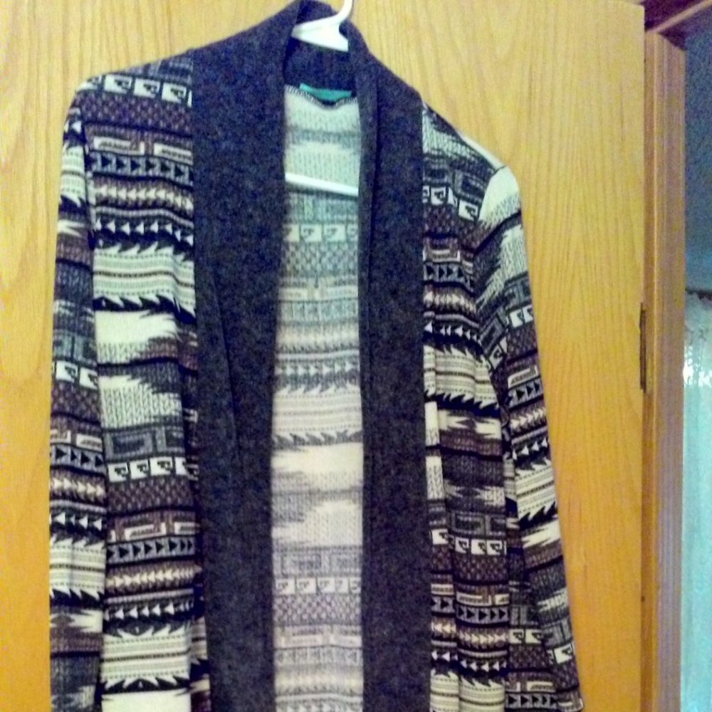 Azteck print Duster/Cardigon Size M